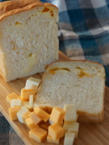 チーズ食パン