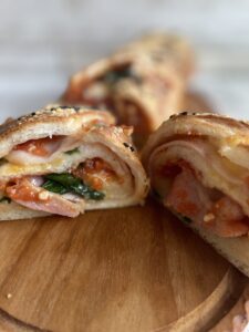 トマトソースのストロンボリ