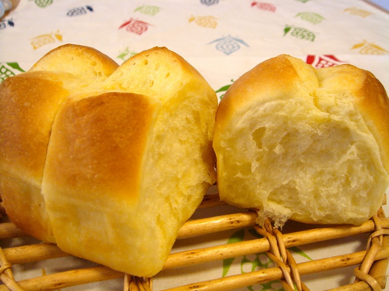 ミニバター食パン